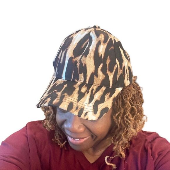 Chick Woman’ Adjustable Tweak Animal Print Baseball Cap - Picture 3 of 11